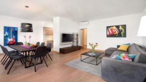 Gorgeous Split Apartment for 8 Guests